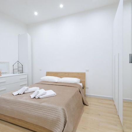 Antonia'S House Apartment Бари Екстериор снимка