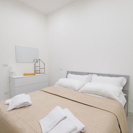 Antonia'S House Apartment Бари Екстериор снимка