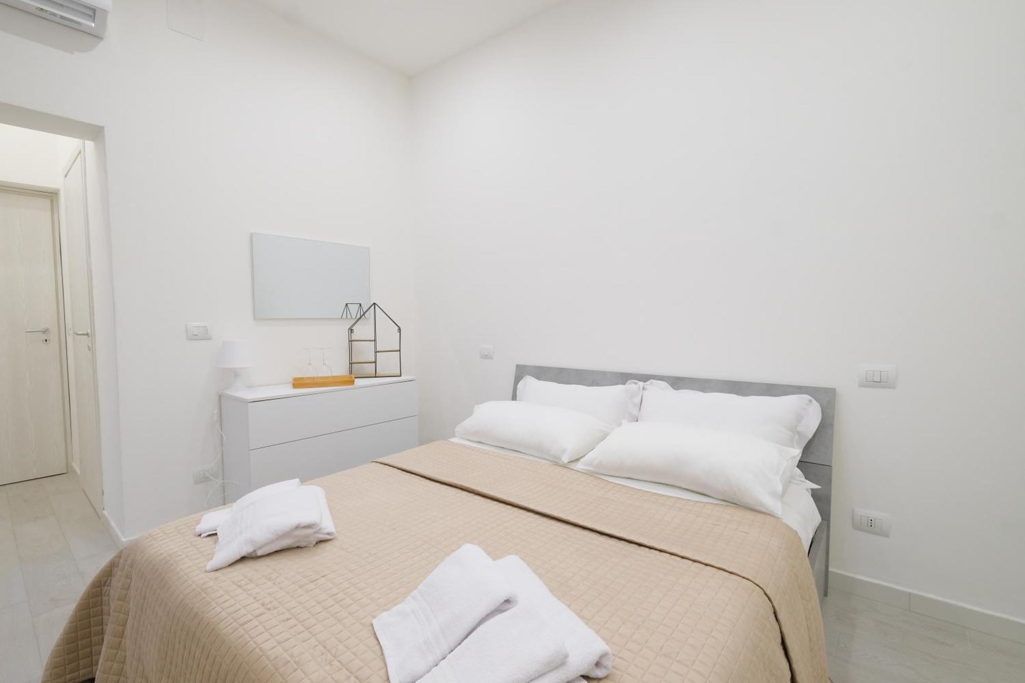 Antonia'S House Apartment Бари Екстериор снимка